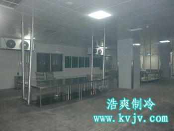 成都环球会展配送中心大型菠萝蜜在线观看